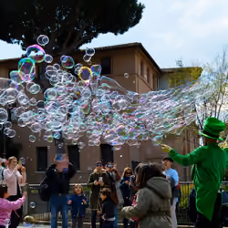 Bubble architecture