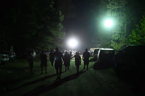 Item #44342675961109375462989417905387760220249458384552523538214946705195606736897 Media