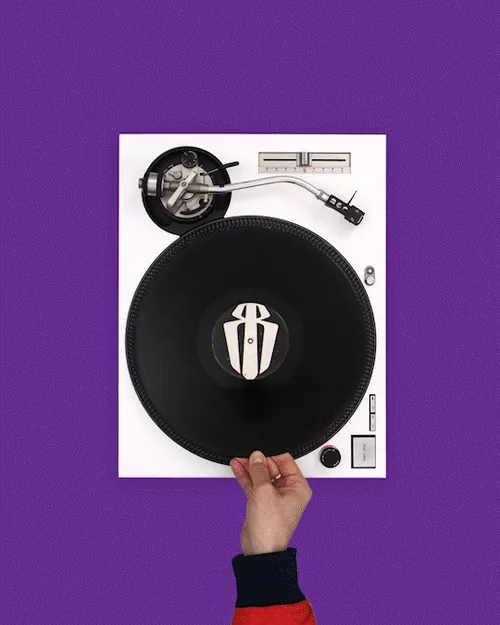 Item #59419360684416734486908059768605667177815651271378515511533460085331667714049 Media