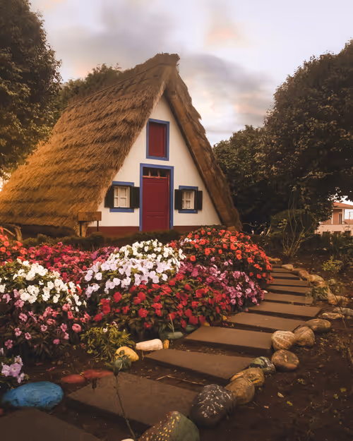 Item #114559856013450229325129635961549851871246812358210188348800658785535354994689 Media