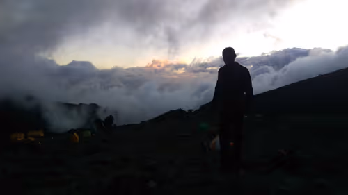 Item #113915635363529418532820506639039462677143782385450590851576059195529348775937 Media