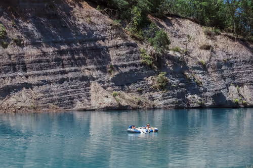 Item #69040073891214831280886932424473030374567714809406336965471043857883890450433 Media