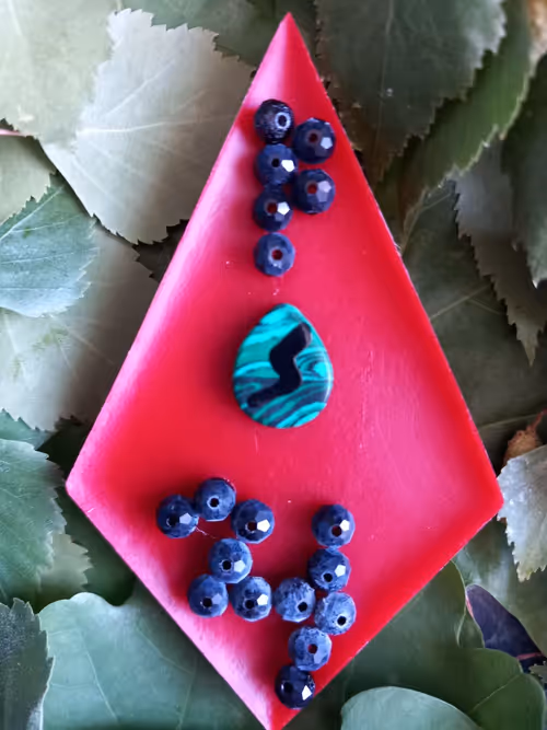 Item #22792768105516219137734071195640847158683865628995080941941242324886755475457 Media