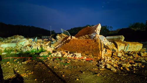 Item #58394047908970311376065937919186859287359681274732256848795642966477711081473 Media