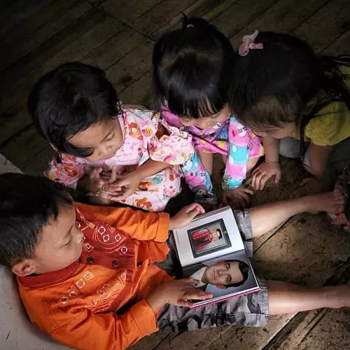 Children with Martin Parr