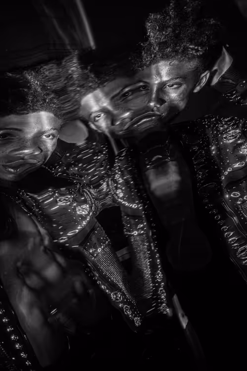 Item #59787337415897628822352940432925667088475168398776708986063847707446232481793 Media