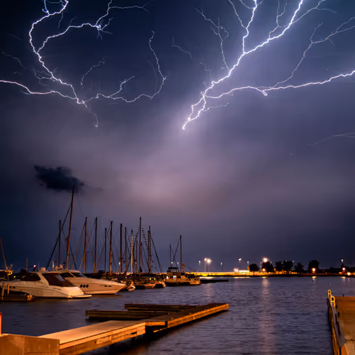 76996889524092543918721440823161000555244368497352145081174443866295791255553