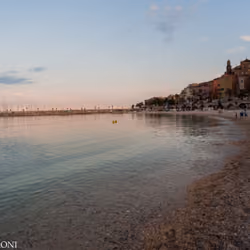Menton from the beach