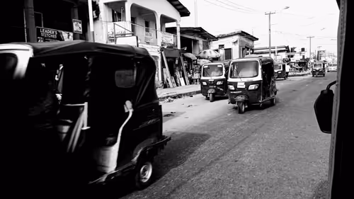 Item #34703224120410476888838517990689415456348605172669147966815095787276770213906 Media