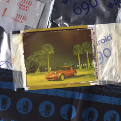 Nolaroid L02