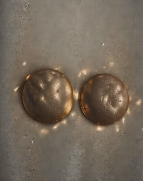 Item #55881646325774394077147768718081657751292269434891868439632387338250294919169 Media