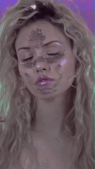 Item #35652301201297018955126583976870958732420971917917499709499554227725447200769 Media