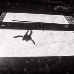 Photo No. 12 from the series "Rope jumping as freedom drink!"