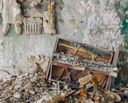 Item #48137969834760964202008615445069010109172114455099533143483873174041688801281 Media