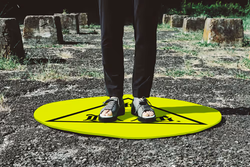 Item #59294046468307266684996078979766765617618438165733301338134791574380942983169 Media