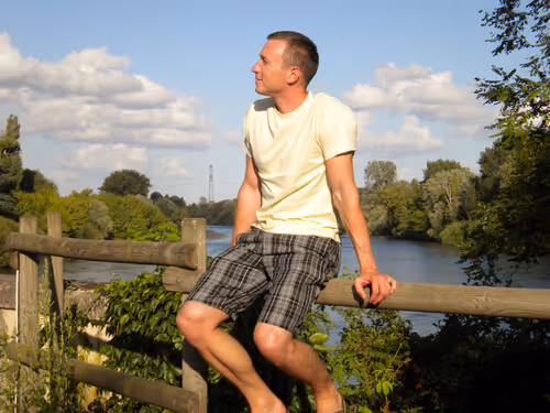 Item #60682361506423565370712823311843810028894794463794072968580133073326924891112 Media