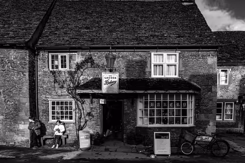 Item #95930744612989253264341458363878669706731092846429446161851758988353079345153 Media