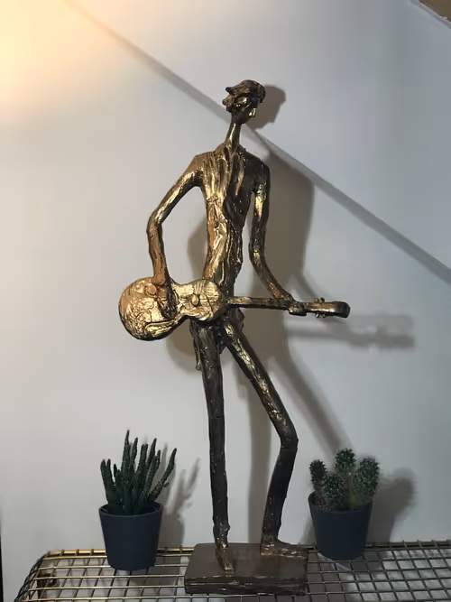 Item #86581366387522422066777004639758805193938781055746533467693384911003662155777 Media