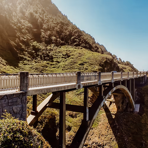 The bridge to Oregon's Open Road