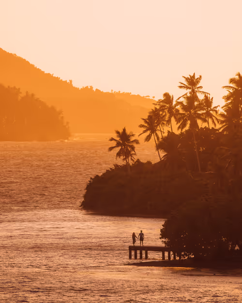 Item #14416656700475663864726672344569766568452912279528818547653479117537494958081 Media