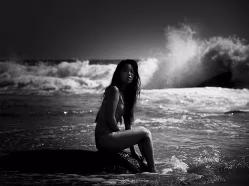 Laguna Monochrome