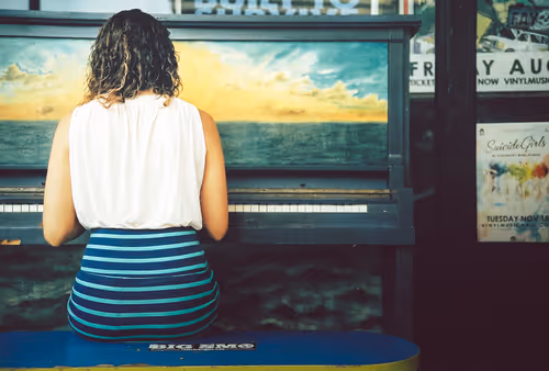 Item #43510673518865722071852974140045267227377703684742026118678099370469058674689 Media