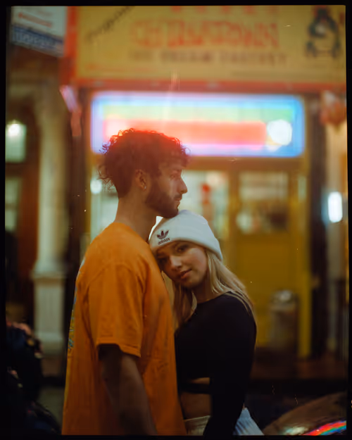 Item #106417394361020955117675115732535551445330228798132491343226919488460217647105 Media