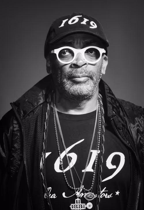 Item #76760594935064454251829113996962230117442052762635456780671601430065198399489 Media