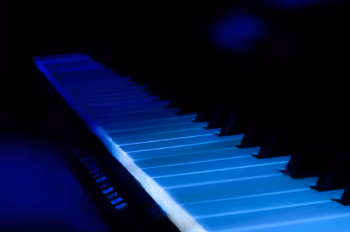 Item #79105161772716756087102198264422869336584331829837466084296072443147042422785 Media