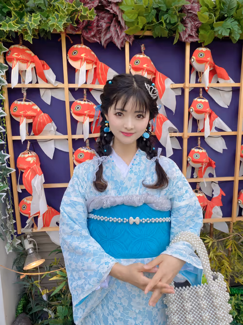 Item #87734427244216614042999176712794923923593941029853237332435496230847042813953 Media