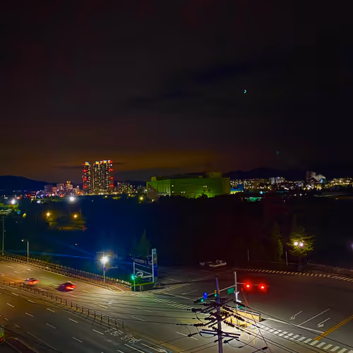 Item #93595123335427177115035649409809426481929941394150646237552609212194000732161 Media