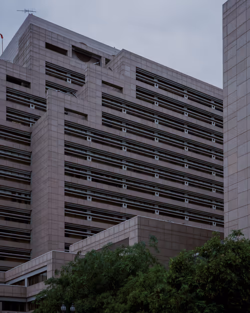 Item #103227321194074826098272558855308501411979218924869552788357196231560830910465 Media