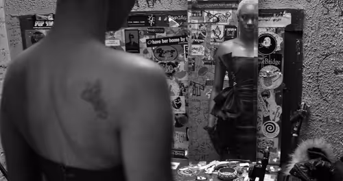 Item #40449787652065743018640773044495240111019622512701765753694832575042302246913 Media