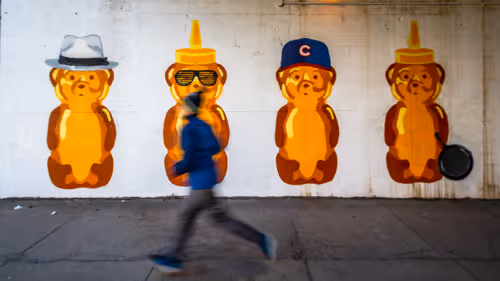 Item #109478474405784332882993756468962506639116552558586330549011791816929191133185 Media