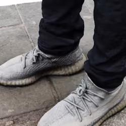 NFT Yeezy 350 3D model with feet!