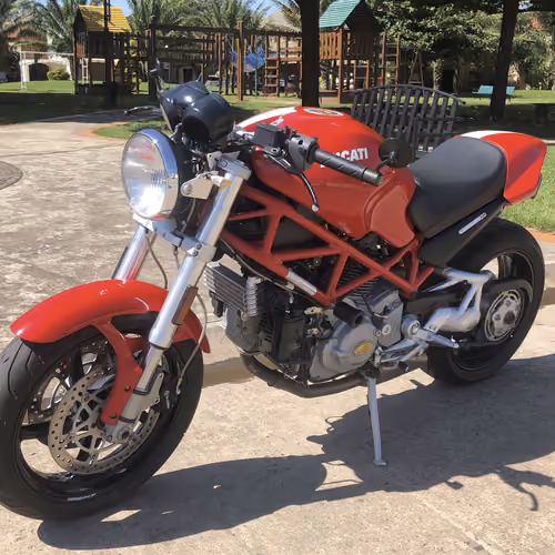 Ducati Monster S2R 