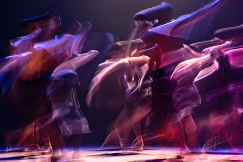 Item #8965084879782408440005669517888823782718184541858268039884352713974481944577 Media