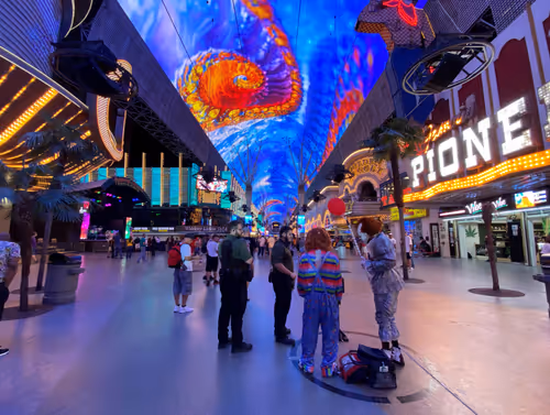 Item #48586363759381503143042118242978001323751418884239391505407157717891597467649 Media