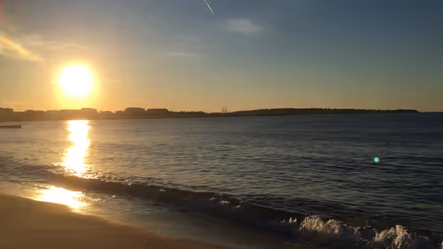 Item #92544727029022936134006141322345390231441210536975119082290419933124352802817 Media