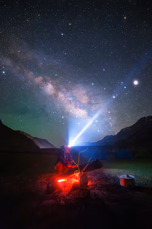 Item #9425749833926335333001150146280296056948702908253502131347533634264132222977 Media