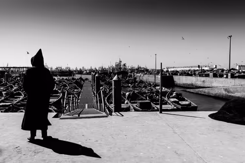 Item #65021923281382677709857675602610838181594945285556120582948573379789355745285 Media