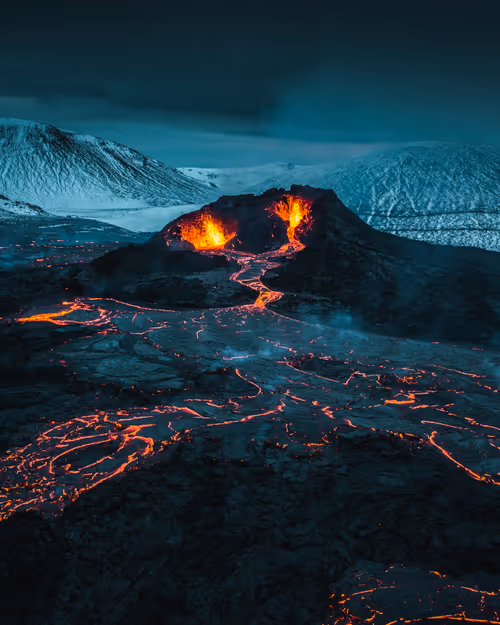 Item #71348397378810690825618428912408306798479722983811327082816877774070261743617 Media