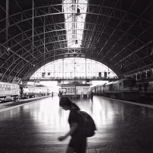 Ode To Hua Lamphong In Bnw