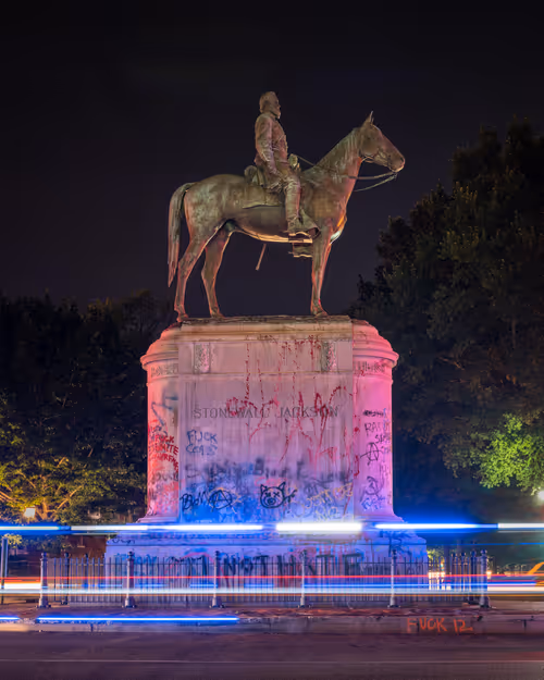 Item #10691109686083431502166818963425883962656955232587770388242978848232966193153 Media