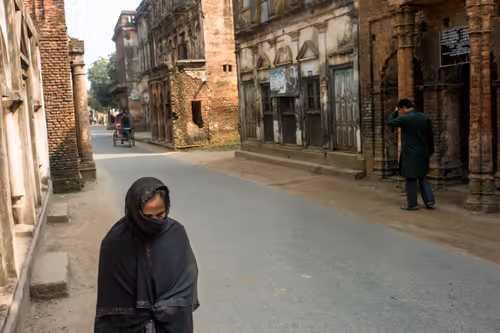 Item #86548725640412939474759328435458413273606034301935223516816389276533585346561 Media