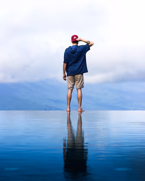 Item #22380822880750469679607150943500114050327895572865979621959590969543934083092 Media