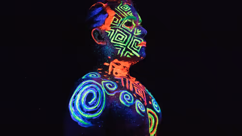 Item #68668679460733179751995579046996266075263869281073028949934511729938647744517 Media