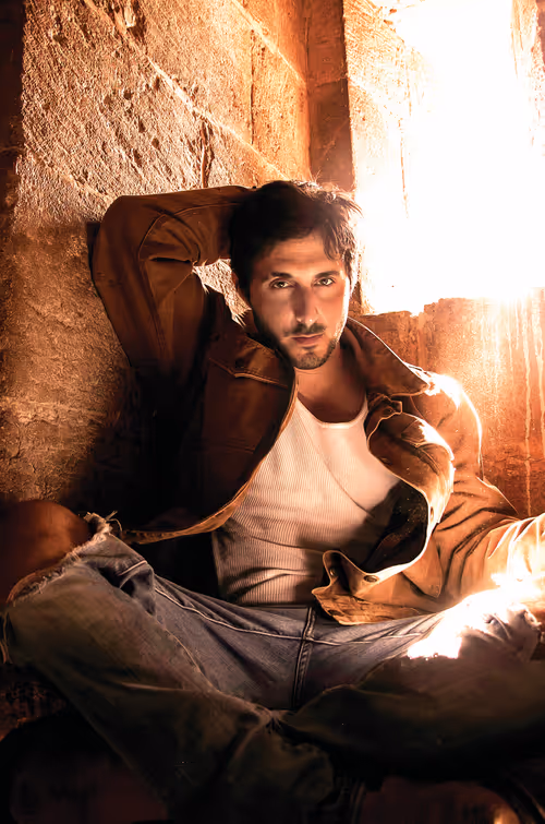 Item #96635573499290109142599002222930401008586424112128467960161229836843399249921 Media