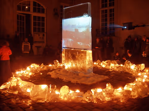 Item #35643411098576877305057509121838093014142283430323492401104929156743462649866 Media