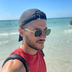 Bengy at the beach 